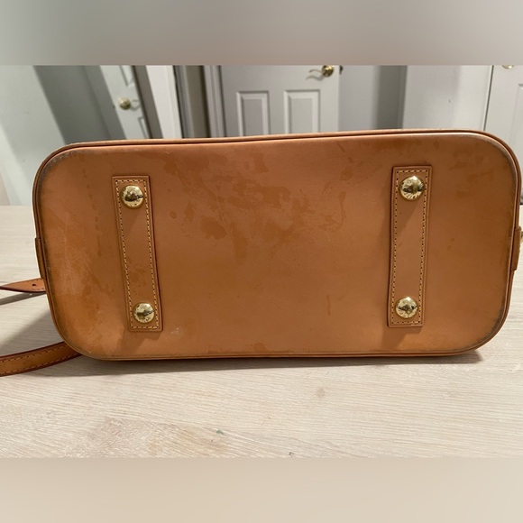 Authentic Louis Vuitton - Alma PM - Picture 7 of 9